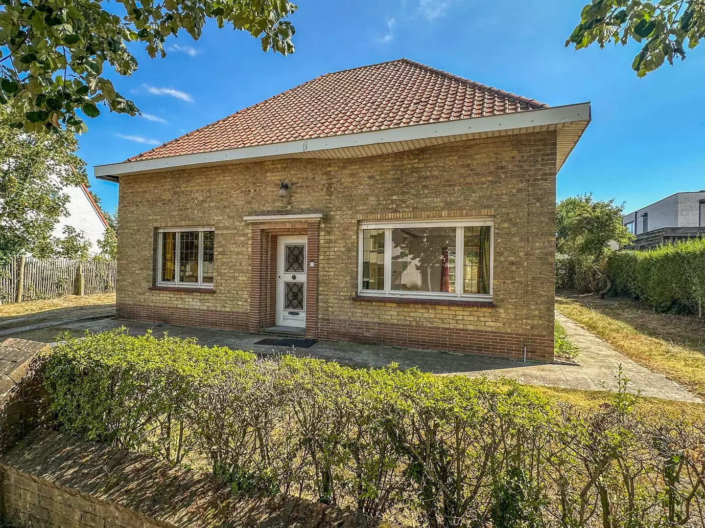 Villa individuelle idéalement située à rénover.