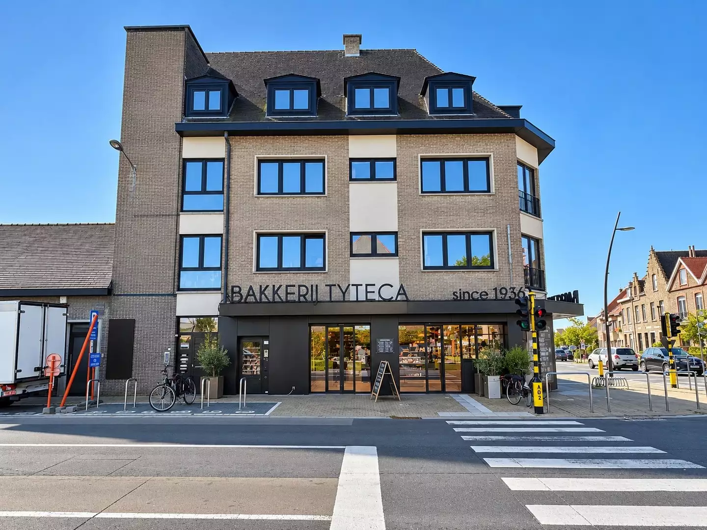 Gerenoveerd appartement centrum Koksijde dorp.
