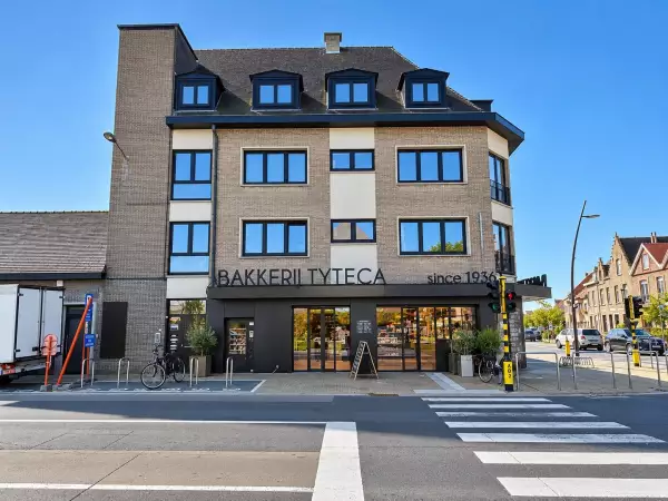 Appartement rénové dans le centre du village de Koksijde.